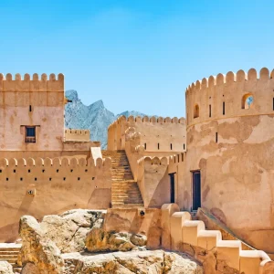 تور 5 روزه گروهی عمان گردی